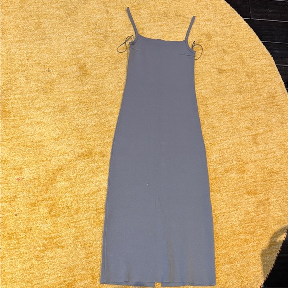 Zara Dresses & Skirts - Zara midi dress with back slit